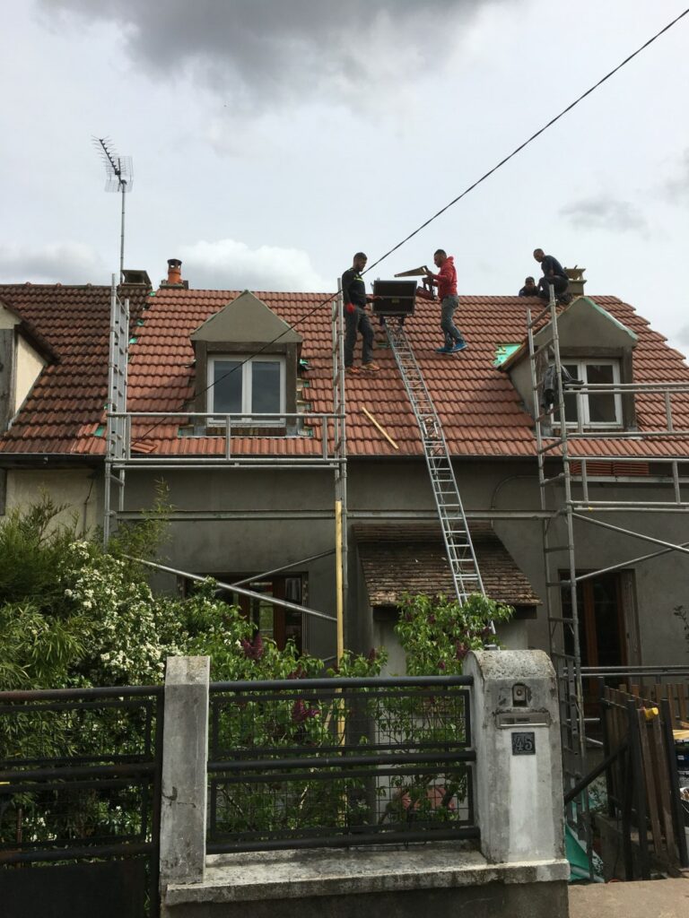 rénovation toiture par Charles Couverture : Corbeil Essonne 91
